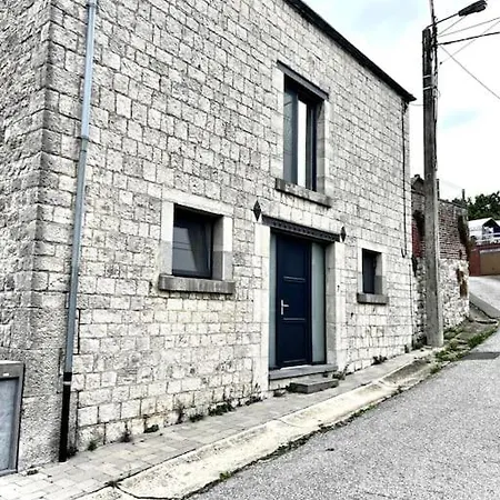 Maison De Chaleureuse A *